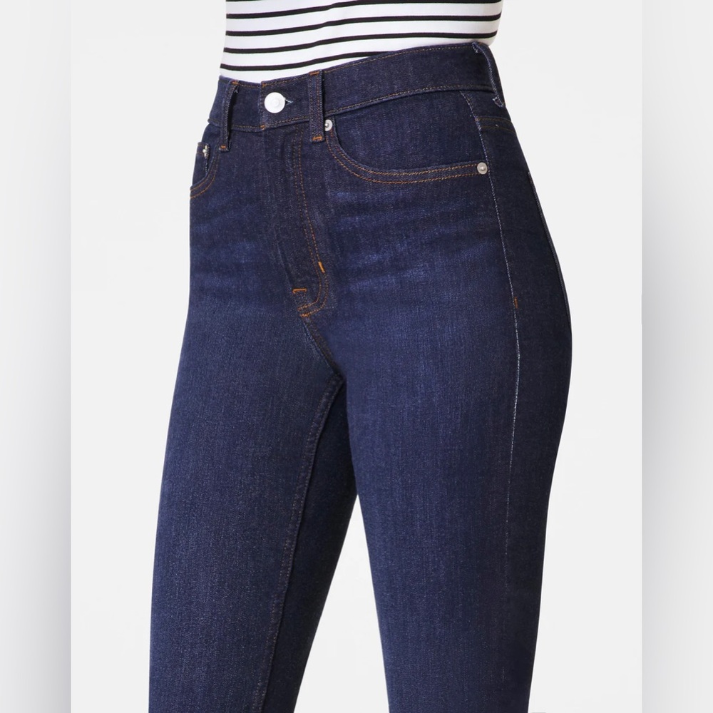 SPANXsculpt™ ReDefine
Slim Straight Jeans - Picture 3 of 9
